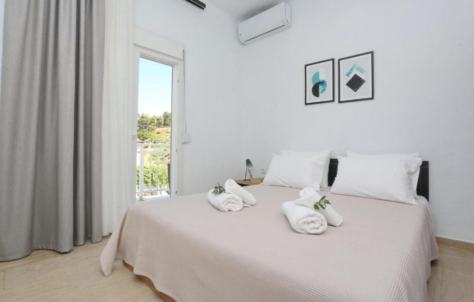 Mare Monte Luxury Apartments 2